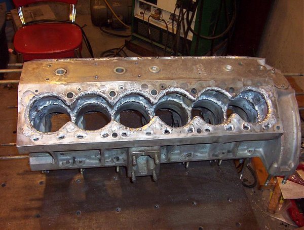 2 400 engine parts 001.jpg